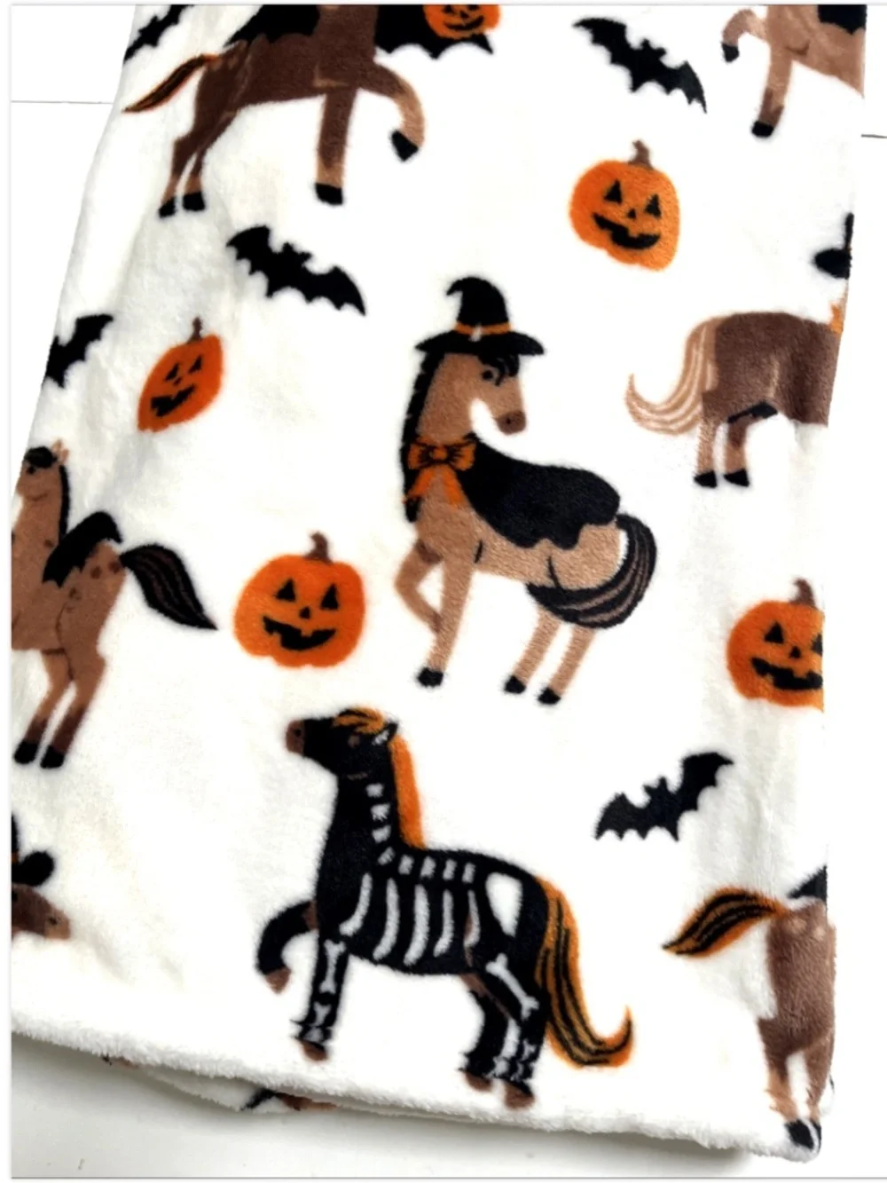 Halloween Horse Pony Fleece Throw Blanket 60x70 Pumpkins Bats Witch Skeleton